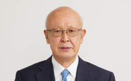 代表取締役会長　前田征利