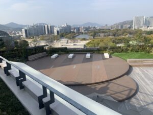 ウッドデッキ（商業施設）２